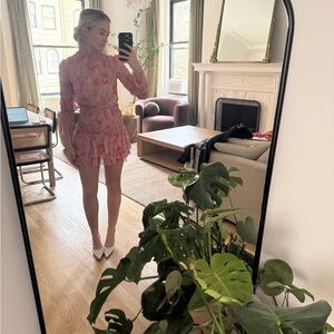 Elegant Pink Floral Mini Dress